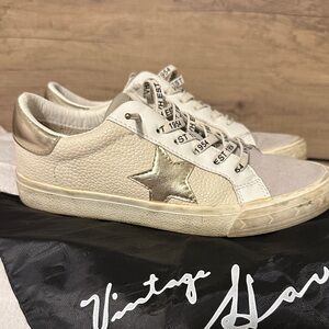 Vintage Havana White and Gold Star Sneakers